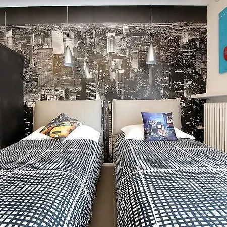 בית הארחה Smile Sarre