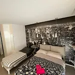 Guest house Smile Sarre