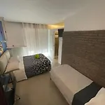 Smile Guest house *